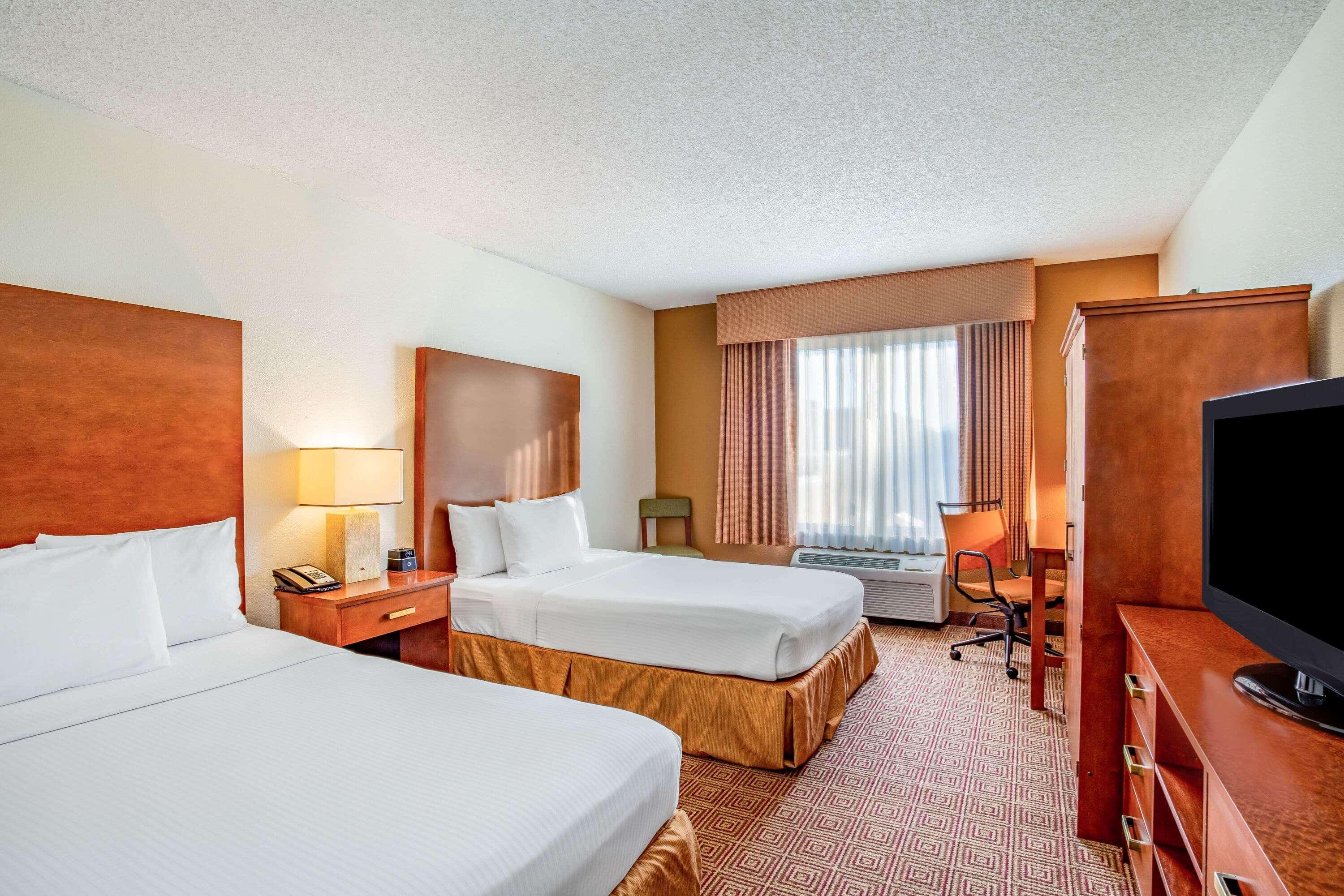 Hotel La Quinta By Wyndham Danbury Exteriér fotografie