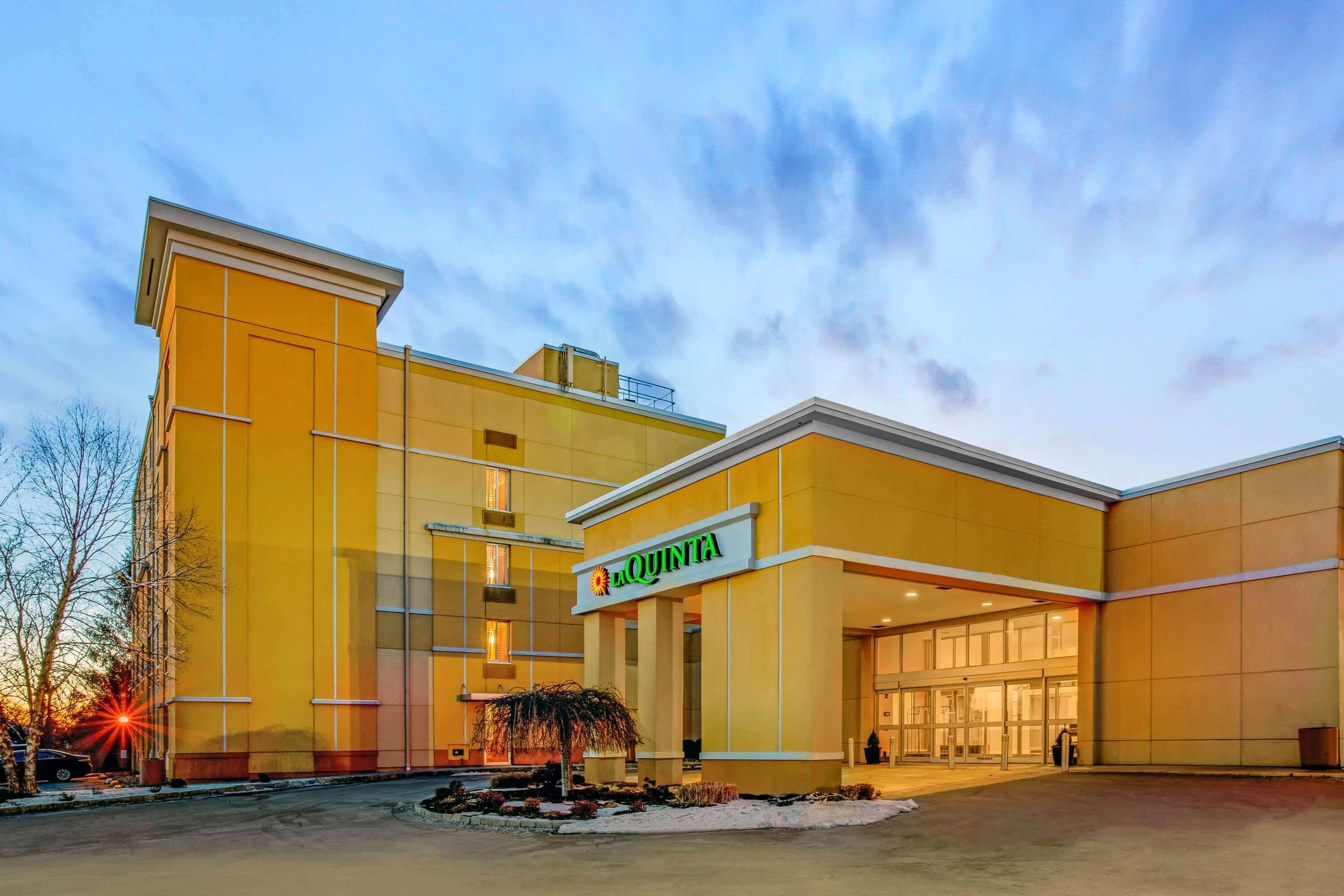 Hotel La Quinta By Wyndham Danbury Exteriér fotografie