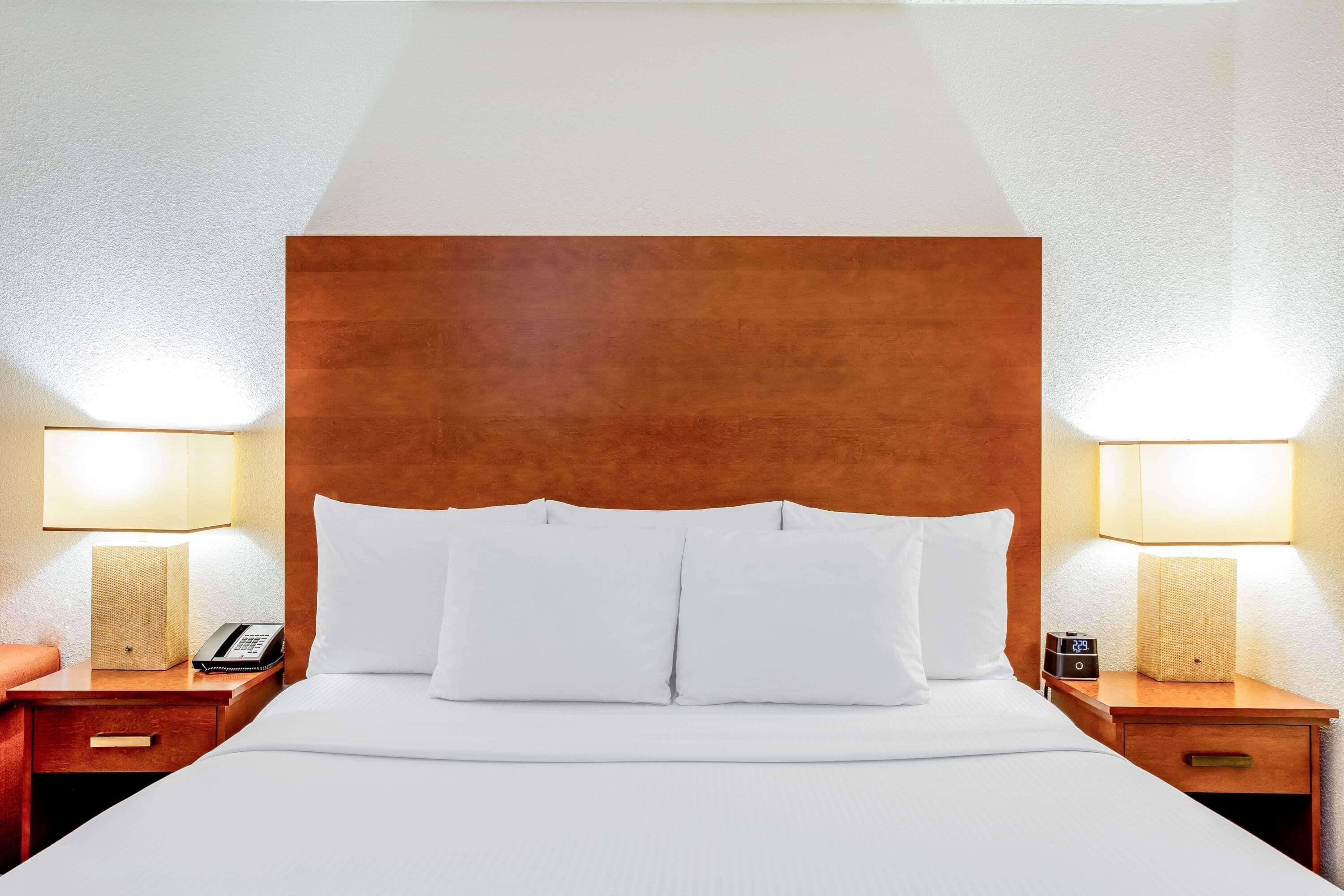Hotel La Quinta By Wyndham Danbury Exteriér fotografie